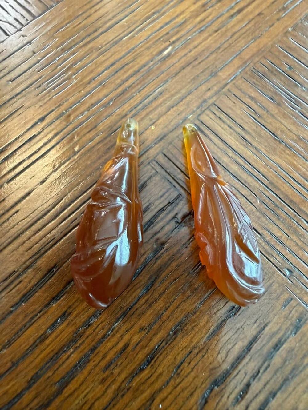 Vintage Carved Stone Leaf Pendants – Pair (CCC7)
